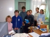 Wizyta uczniów z Radostowa w bibliotece powiatowej