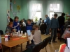Wizyta uczniów z Radostowa w bibliotece powiatowej