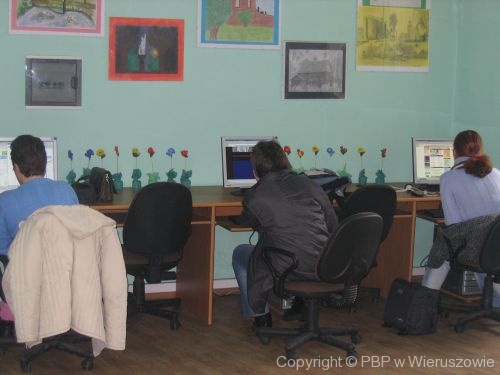 Nowe komputery w PBP w Wieruszowie